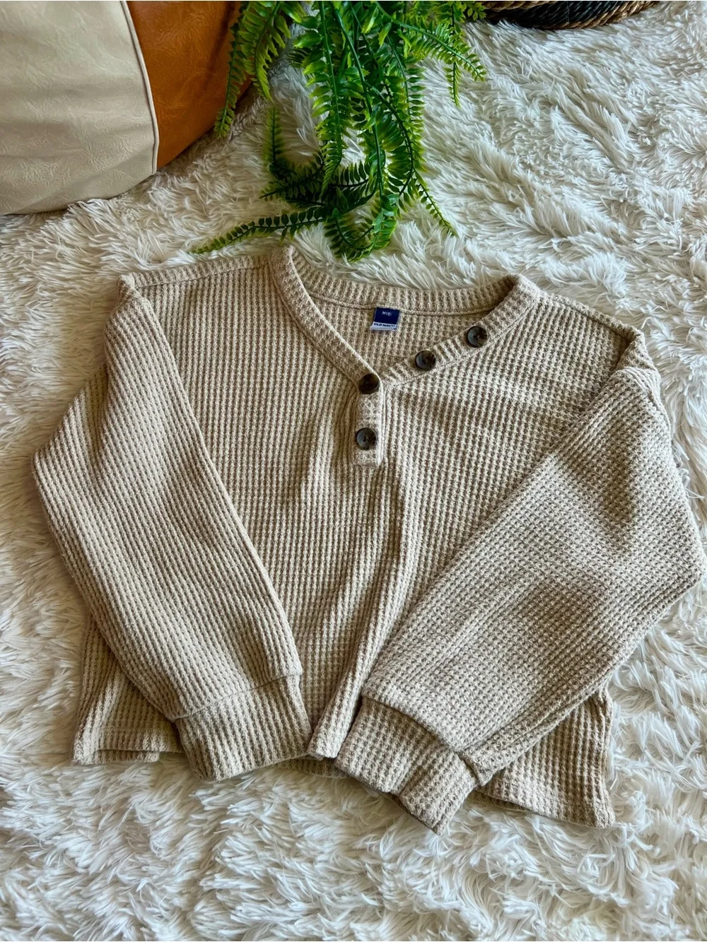 Old Navy Girls Beige Waffle Knit Henley Sweater Top Size M - 8